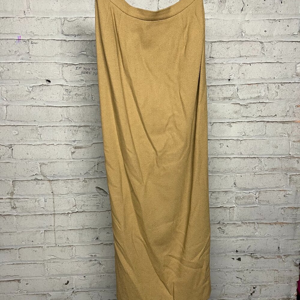 Gold Kasper Full Skirt - Size 8